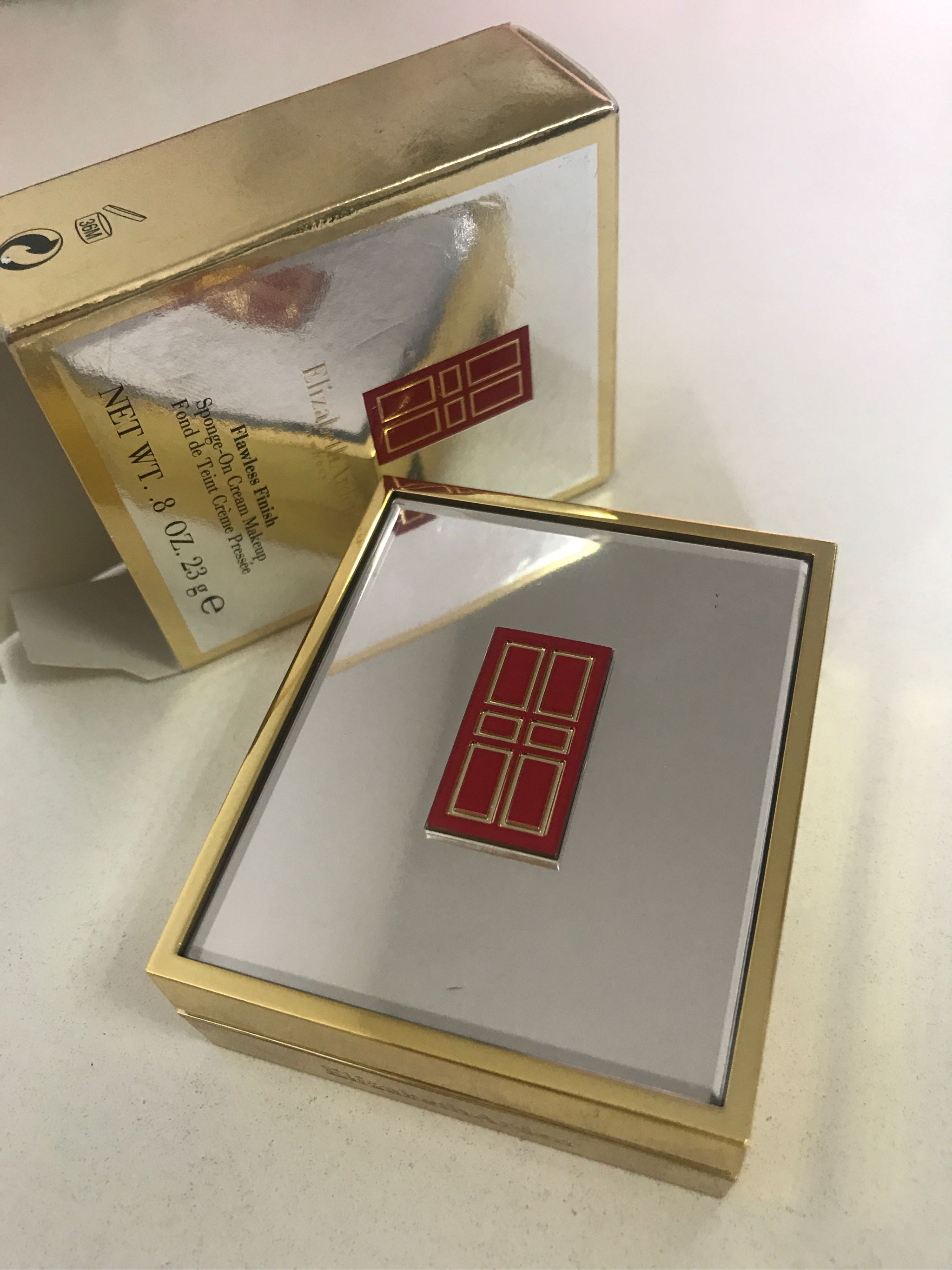 雅顿柔润保湿粉凝霜性价比真高,真实上手体验,第2张 雅顿柔润保湿粉凝霜性价比真高,真实上手体验,第2张
