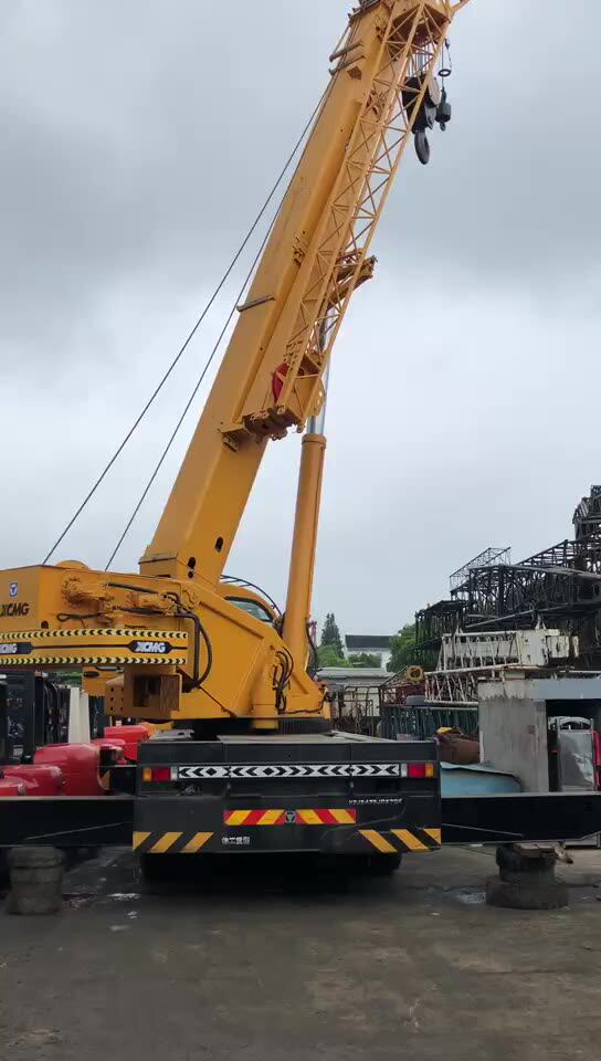 中联50吨汽车吊履带吊小型汽车吊小型吊车起重机设备吊车