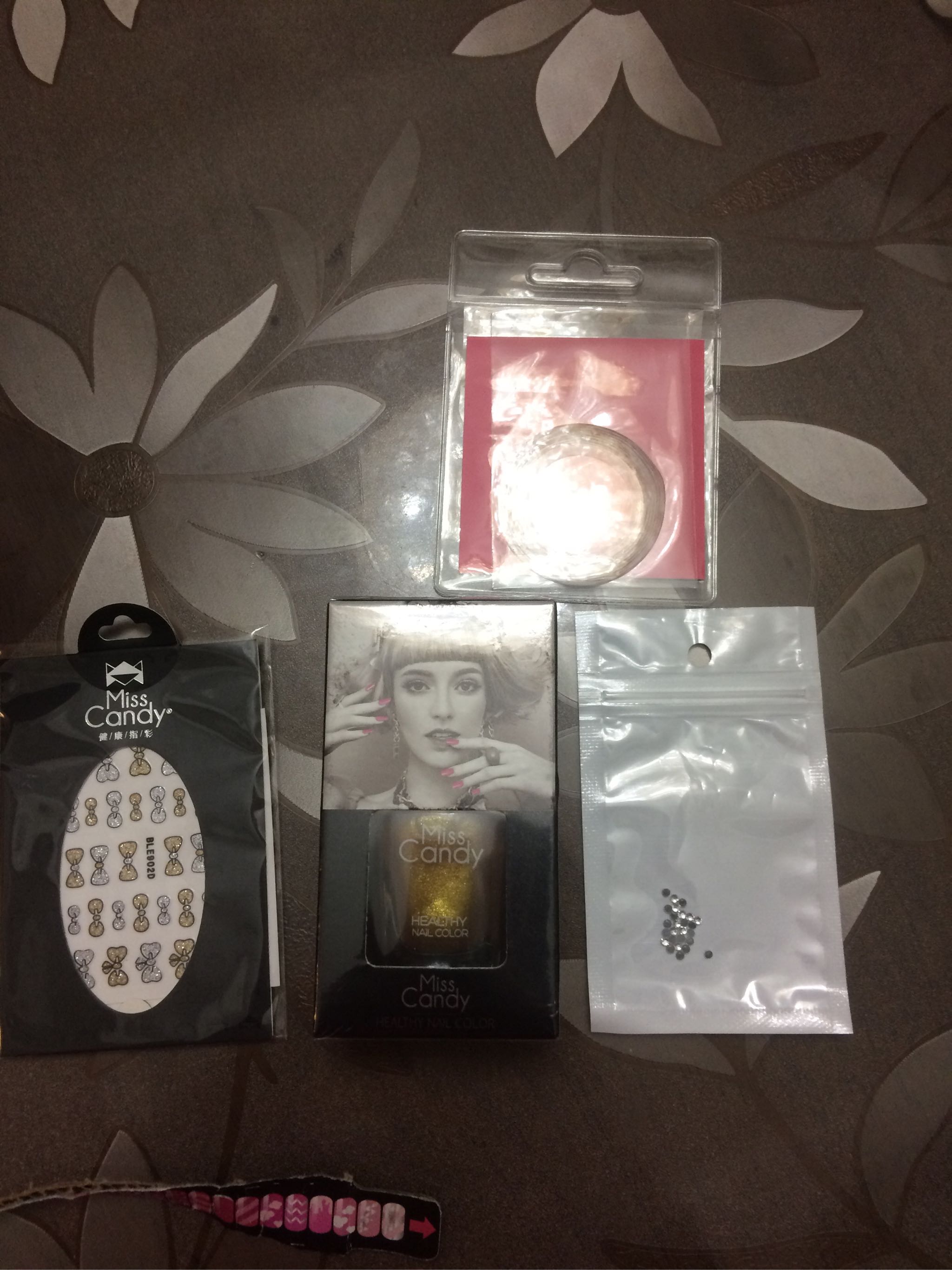 健康可剥甲油 鎏金顶油套装质量怎么样,哪个好使用后推荐,第5张 健康可剥甲油 鎏金顶油套装质量怎么样,哪个好使用后推荐,第5张