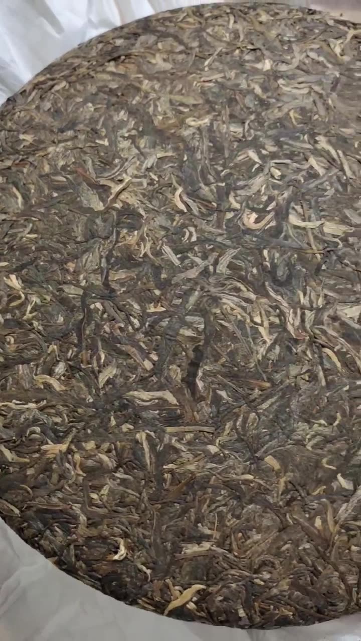 普洱茶源头茶厂个性定制各名山名寨老班章冰岛曼松3kg普洱生茶饼