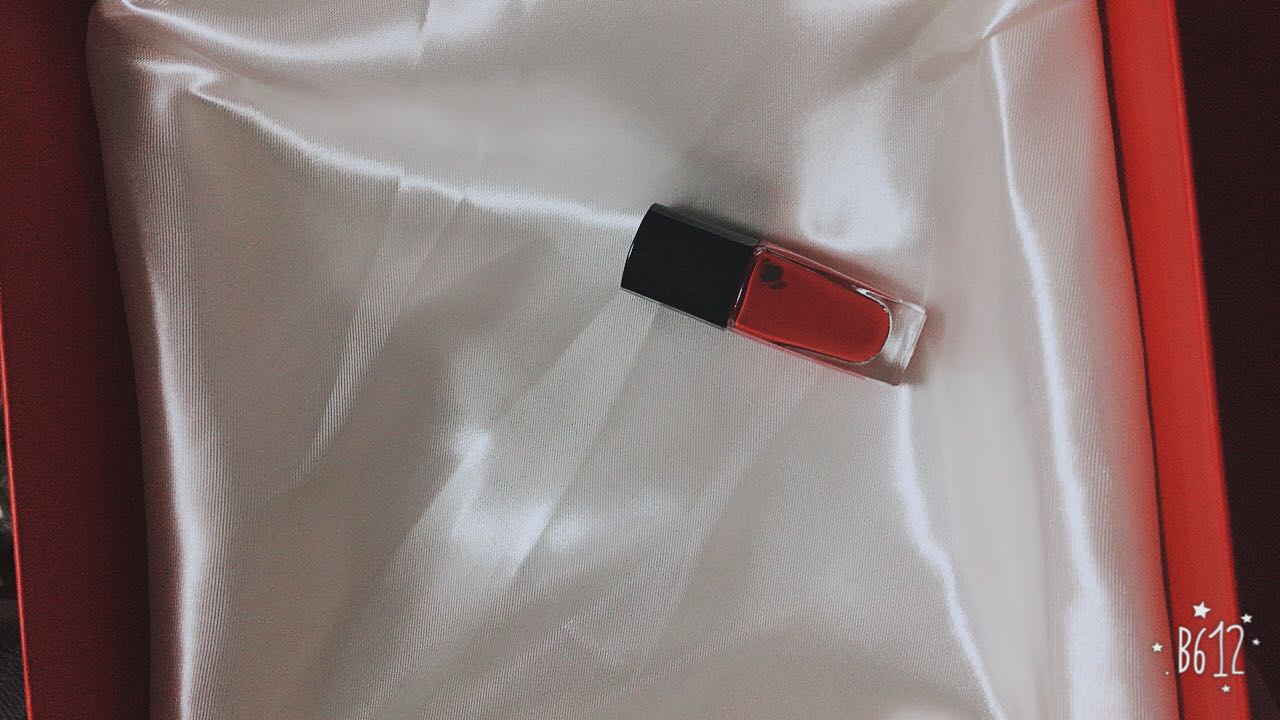 兰蔻爱恋甲油6ml 颜色随机好不好怎么样有用吗,一个月使用感受,第4张 兰蔻爱恋甲油6ml 颜色随机好不好怎么样有用吗,一个月使用感受,第4张