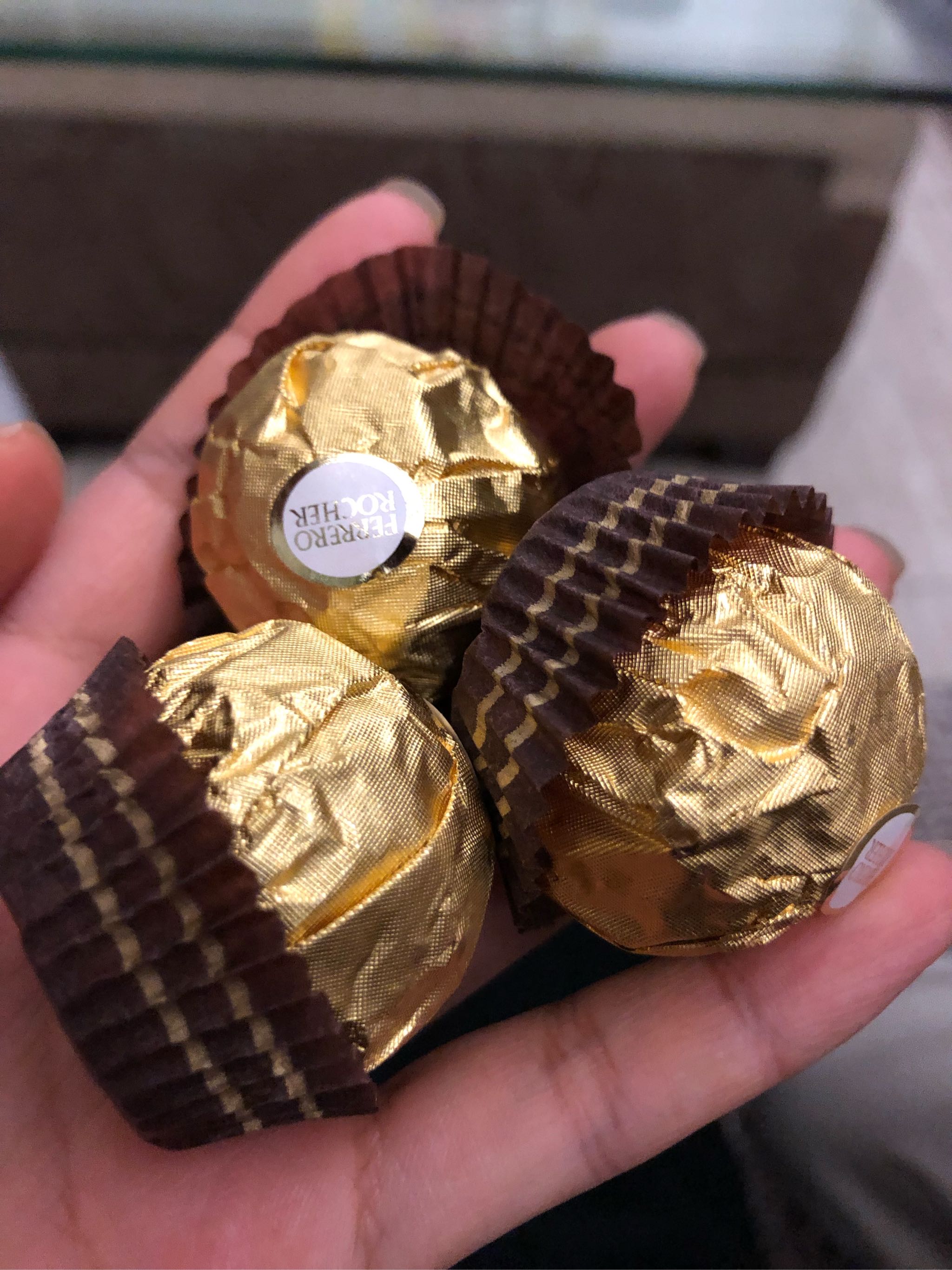 费列罗巧克力32粒质量怎么样好用吗多少钱,来自上班族的使用分享