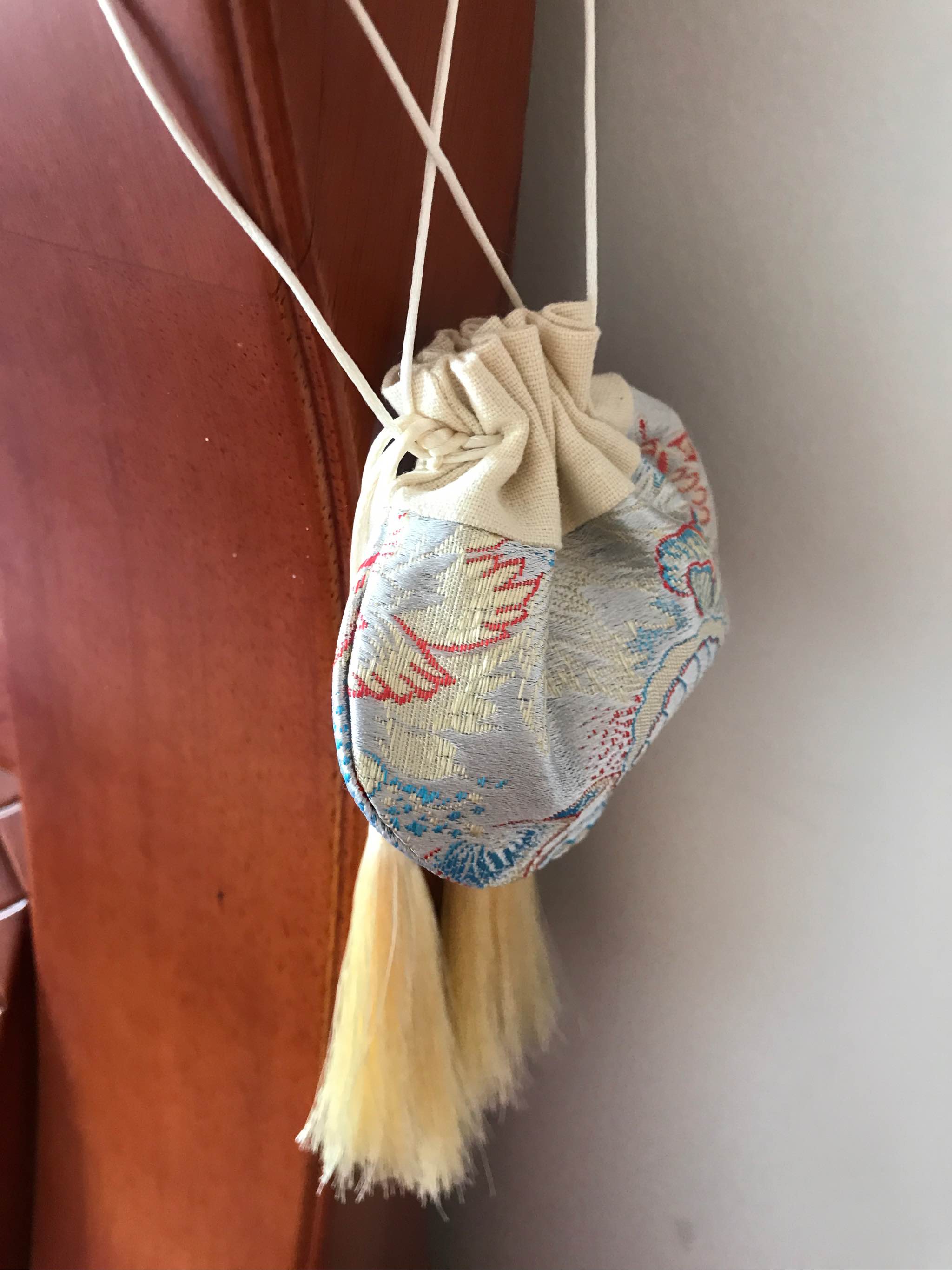 古风随身香囊崖柏香料怎么样,是什么档次的,第8张 古风随身香囊崖柏香料怎么样,是什么档次的,第8张