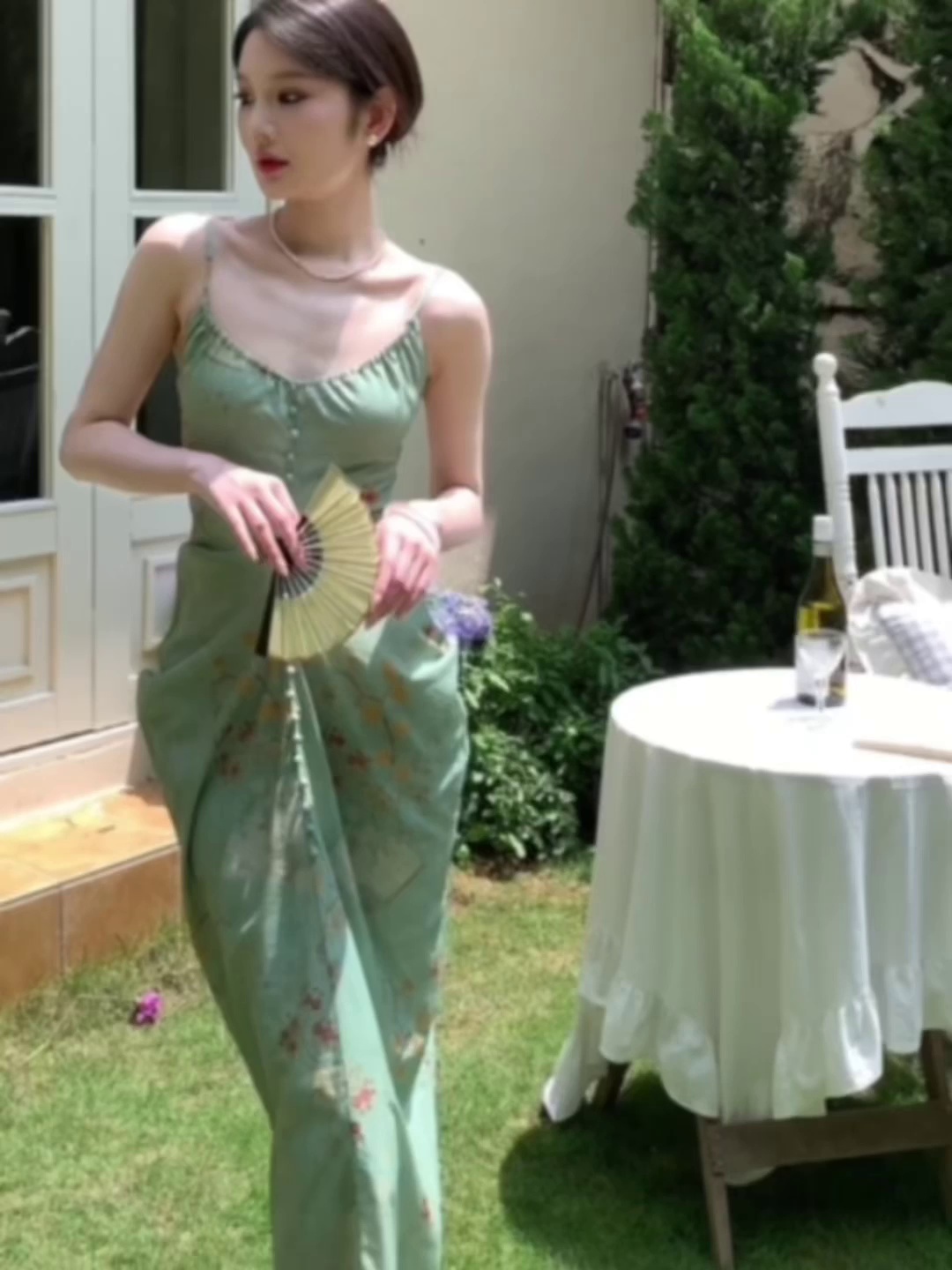 青鸾长裙穿搭指南｜新中式美学比何穿出禅意氛围