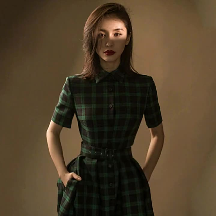 王子文明星同款绿色格纹下摆毛边小众复古收腰连衣裙女显瘦格子裙