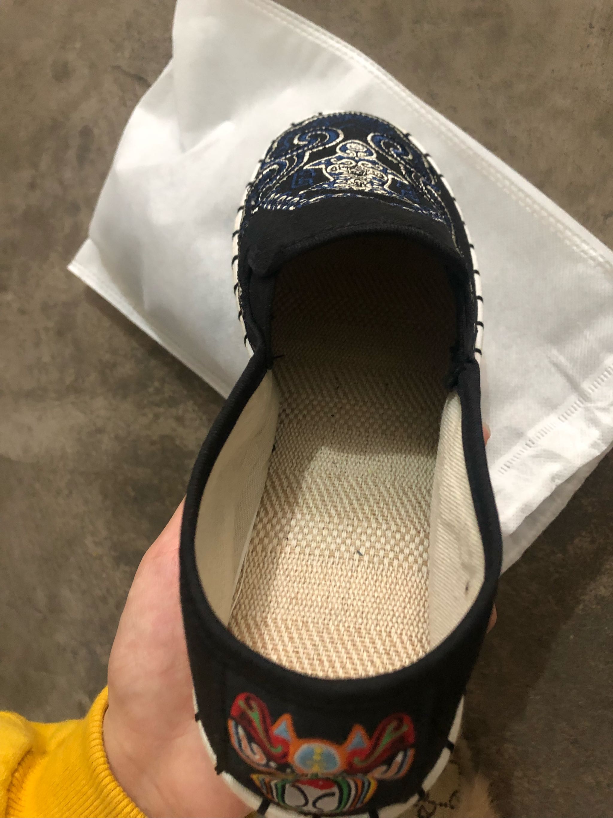 养素净正-青花无双手工布鞋这个牌子怎么样好用吗,使用测评(网红推荐),第5张 养素净正-青花无双手工布鞋这个牌子怎么样好用吗,使用测评(网红推荐),第5张