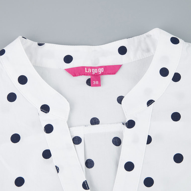 Lagogo/拉谷谷2015秋季新款九分袖V领波点前短后长衬衫ECA620D923