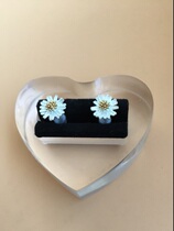 Manufacturer direct sales S925 silver fashion classic Chrysanthemum Ear Nail