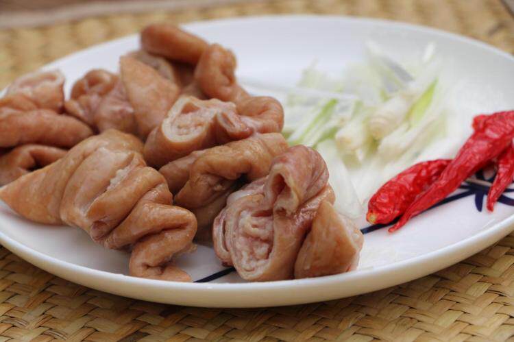 熟猪大肠 卤味猪肠 盘肠