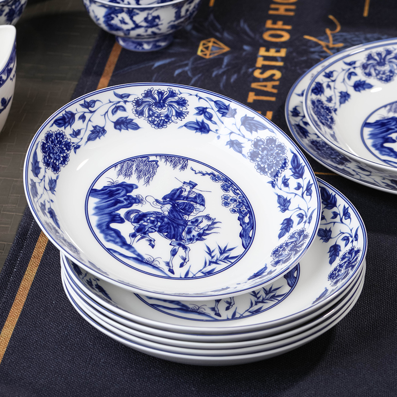 Tableware suit Chinese style household retro dishes suit 60 head of jingdezhen blue and white porcelain bowls set suit household gifts