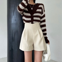 Suit shorts womens high waisted autumn and winter wear a hairy word slim five-point pants loose wide leg pants casual boots