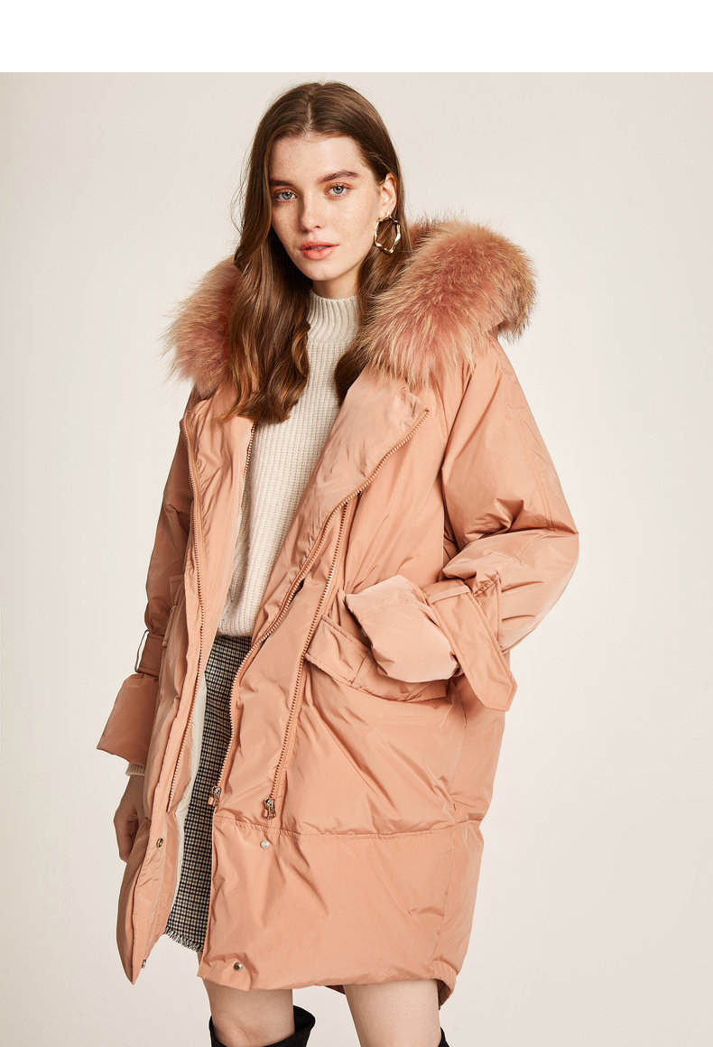 预售伊芙丽2018冬装新款外套貉子毛大毛领连帽宽松白鸭绒羽绒服女