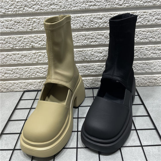 Broken-code processing elastic thin boots round toe thick heel thick sole waterproof platform spring and autumn new short boots hollow Martin boots for women
Broken-code processing elastic thin boots round toe thick heel thick sole waterproof platform spring and autumn new short boots hollow Martin boots for women