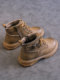 Boys Martin Boots 2025 New Spring and Autumn Waterproof Boys Leather Shoes High Top British 중형 및 대형 어린이 짧은 부츠 어린이 부츠 Boys Martin Boots 2025 New Spring and Autumn Waterproof Boys Leather Shoes High Top British 중형 및 대형 어린이 짧은 부츠 어린이 부츠
