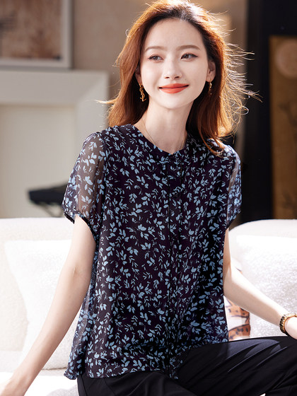 Baoshili Round Neck 인쇄 여성용 짧은 슬리브 쉬폰 셔츠 2025 여름 패션 다목적이고 세련된 캐주얼 셔츠 탑 Baoshili Round Neck 인쇄 여성용 짧은 슬리브 쉬폰 셔츠 2025 여름 패션 다목적이고 세련된 캐주얼 셔츠 탑