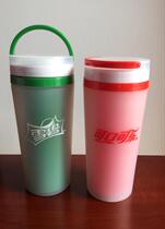 Coca-Cola cup with lid tasteless environmental protection plastic cup double-layer cup Handy cup with handle can carry couple cup