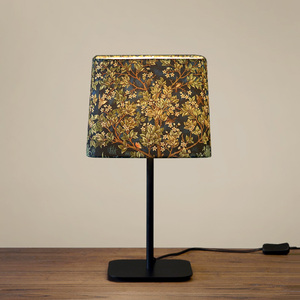 北欧简约创意装饰台灯