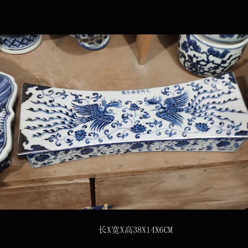 Hand the blue and white porcelain of jingdezhen blue and white porcelain pillow pillow dragon yuanyang porcelain pillow