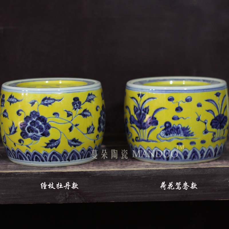 Jingdezhen dragon yellow porcelain guo guo porcelain pot bottom cricket cricket as cans of a kind of field cricket as cans