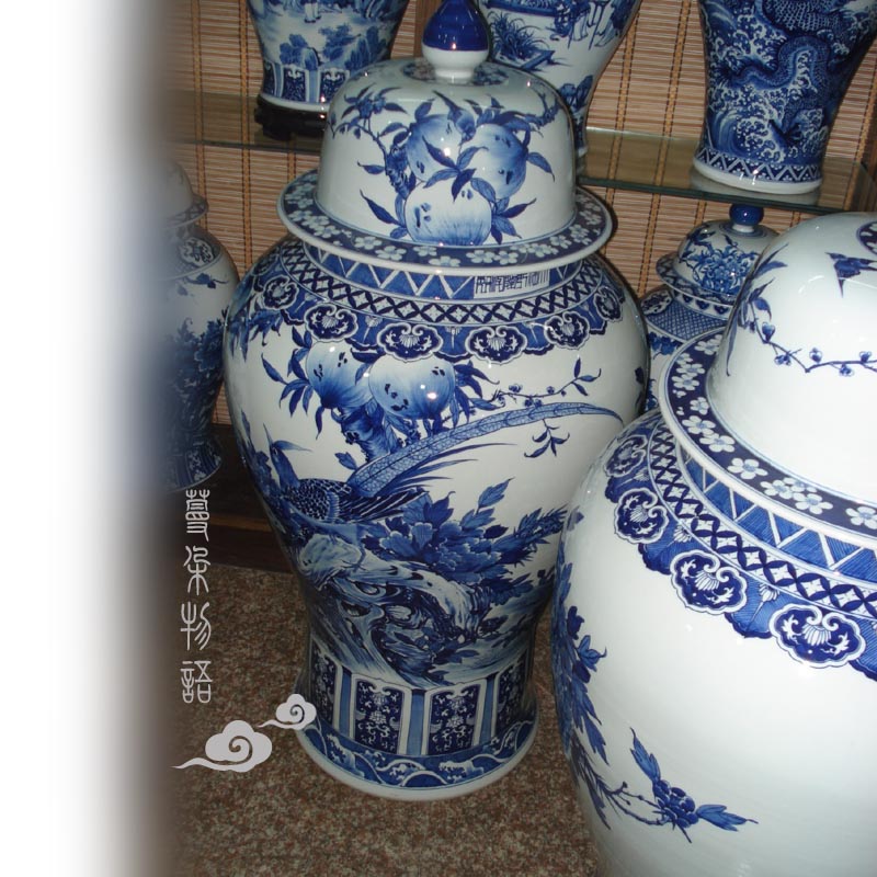 Jingdezhen blue and white peony hand - made of golden pheasant xiantao blue and white porcelain vase 110 high general hand - made tank