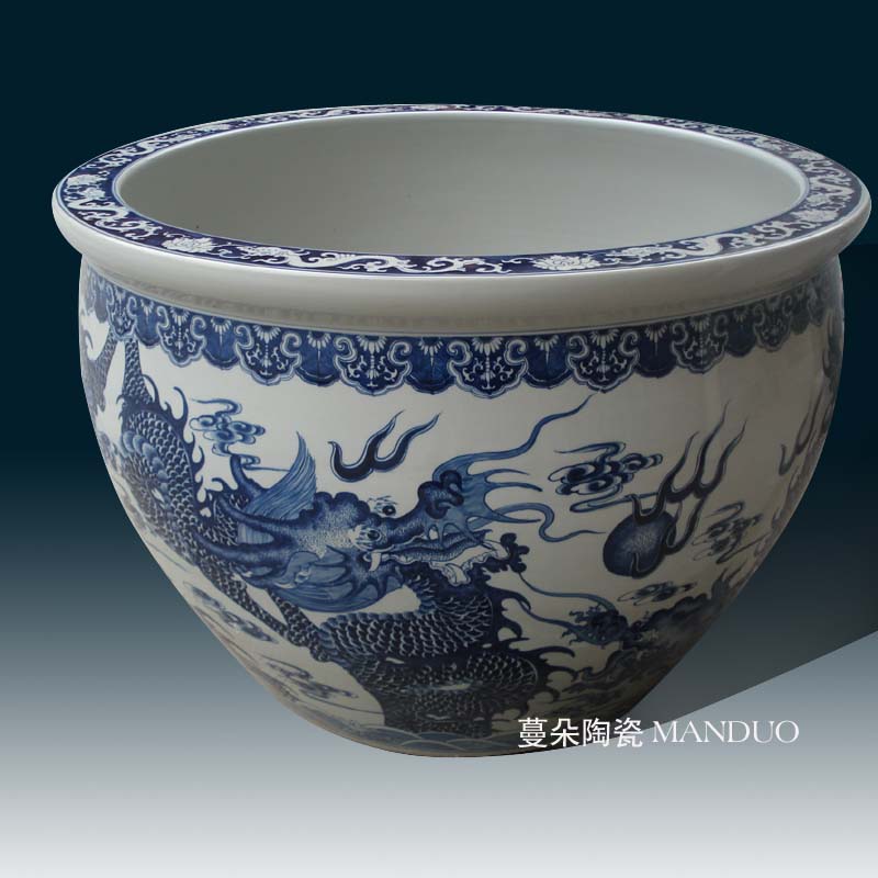 Hand made blue and white dragon large diameter cylinder 1 to 2 m CM above China VAT fierce dragon China VAT