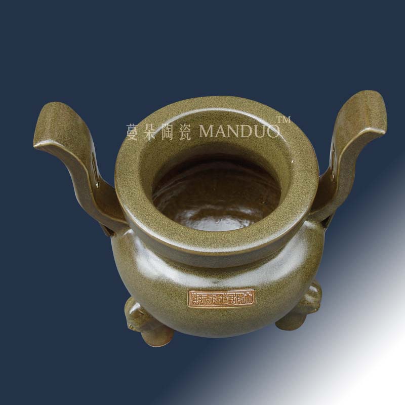 At the end of the jingdezhen porcelain pot At the end of the jingdezhen porcelain tea tea color triangle censer classical incense buner