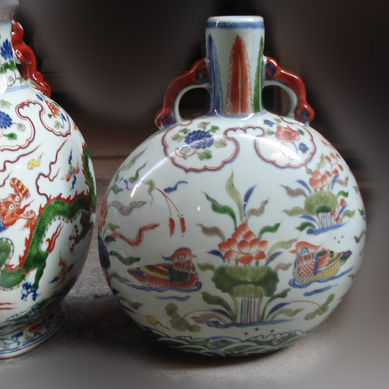 Jingdezhen porcelain dou dragon grain ears flat bottles of yuanyang grain flat hand antique XuanDeCai porcelain vase