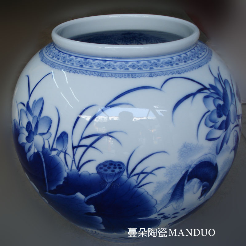 Jingdezhen porcelain lotus painting writing brush washer from double - sided double - sided porcelain painting the lantern fish writing brush washer display vase