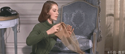 丝袜破了怎么办?偷偷告诉你绝招!