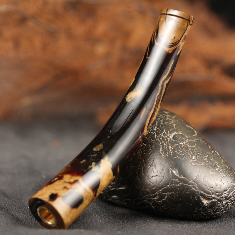 血色浪漫-精美海柳血柳烟嘴-y15060