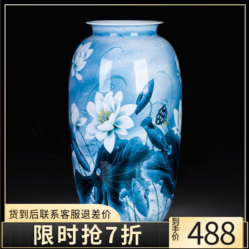 Blue and white porcelain of jingdezhen ceramics hand - made lotus vase furnishing articles sitting room of new Chinese style household adornment high porcelain