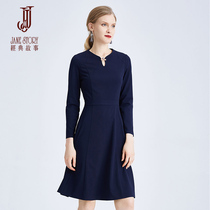 Classic story 2021 Autumn New V collar slim dress female temperament long long sleeve solid color skirt