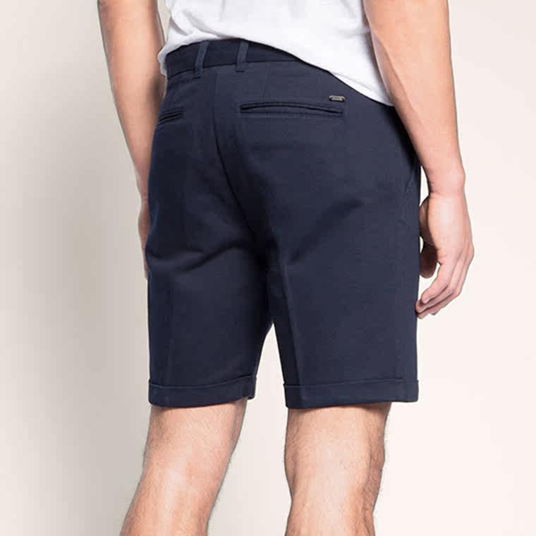 【折】ESPRIT男士经典舒适款纯色休闲短裤-065EO2C001 吊牌价499