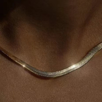 Wearring Ken beans with ins Net red European and American wind Joker basic wide-faced flat titanium steel snake bone chain female