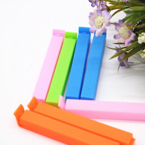 Sealing clip small pet snack food plastic bag sealing clip color random