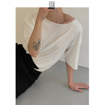 COLN Please dont be stingy with your collarbone I think youll fall in love with the silk slip of the pit striped short sleeve T-shirt