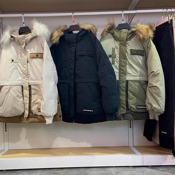 Converse authentic women's mid-length thickened warm hooded down jacket 10023726-A01-A02-A03
Converse authentic women's mid-length thickened warm hooded down jacket 10023726-A01-A02-A03
