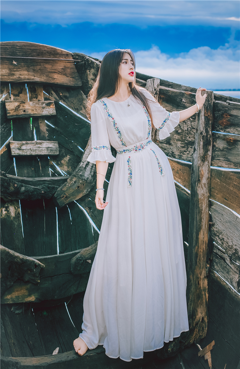 3533#夏复古文艺刺绣长裙女神连衣裙#实拍
