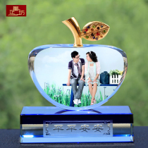 Christmas Christmas Eve send crystal Apple car perfume seat Car decoration Birthday gift Car custom photo