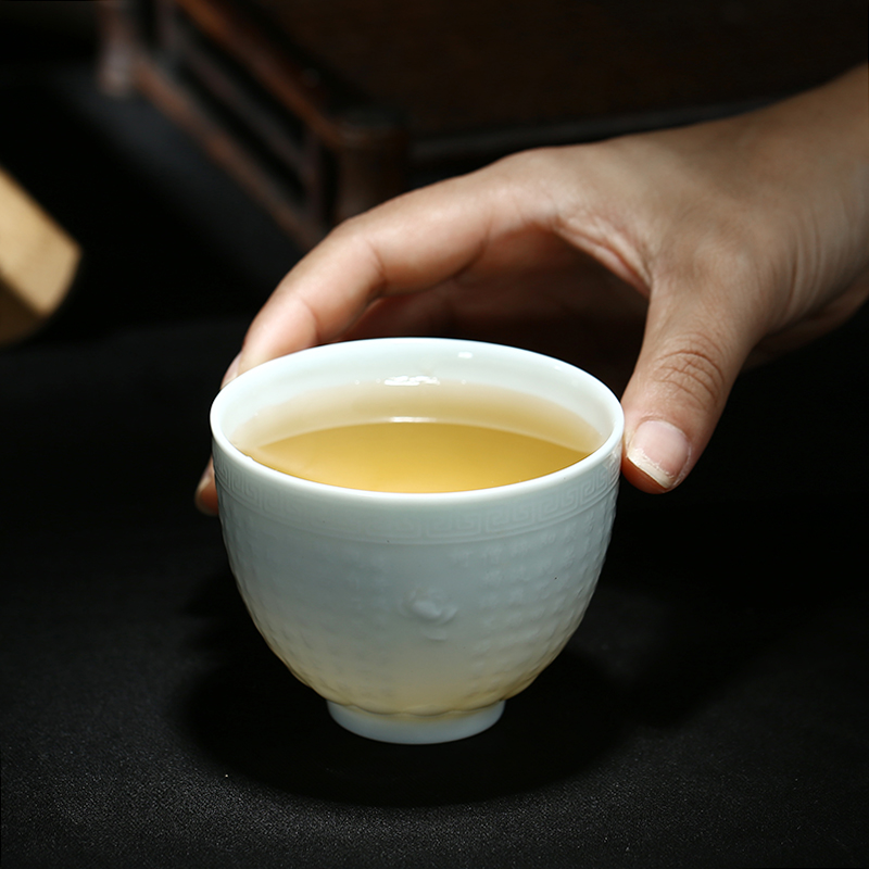 Jingdezhen ceramic cups sample tea cup individual cup single BeiYing celadon carving master cup kung fu tea cups small cups