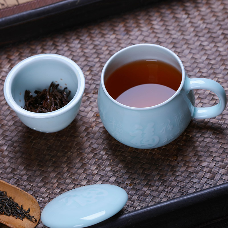 Jade butterfly jingdezhen ceramic filter cups with cover household carved office cup individual cup tea cup