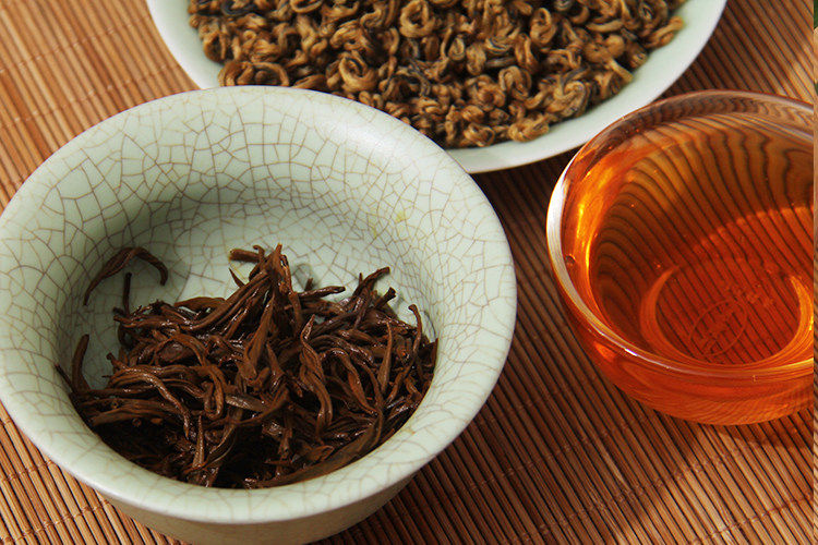 2018年早春 凤庆金芽 黄金螺滇红 单芽红茶 红碧螺云南红茶100克