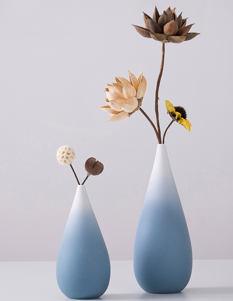 创意花瓶彰显您家中的品味