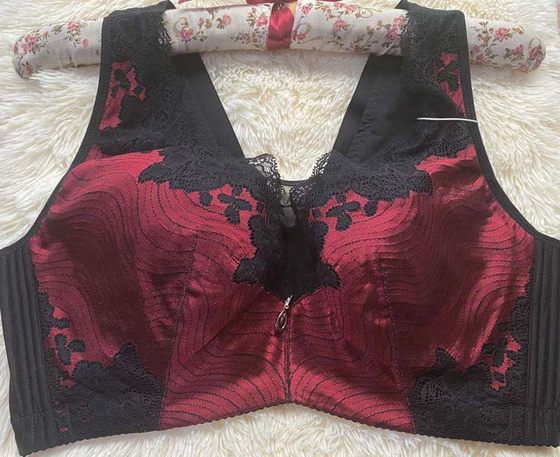 Genuine Yuzi family 6643 thin cotton full cup big breasts D cup of breast steel rings Genuine Yuzi family 6643 thin cotton full cup big breasts D cup of breast steel rings