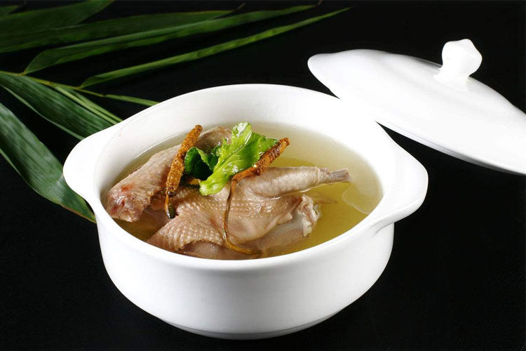 虫草的养颜吃法,轻松甩面膜一条街