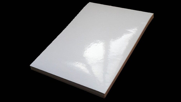 包邮a4不干胶打印纸光面标签空白书写背胶打印贴纸亮光面50张/包