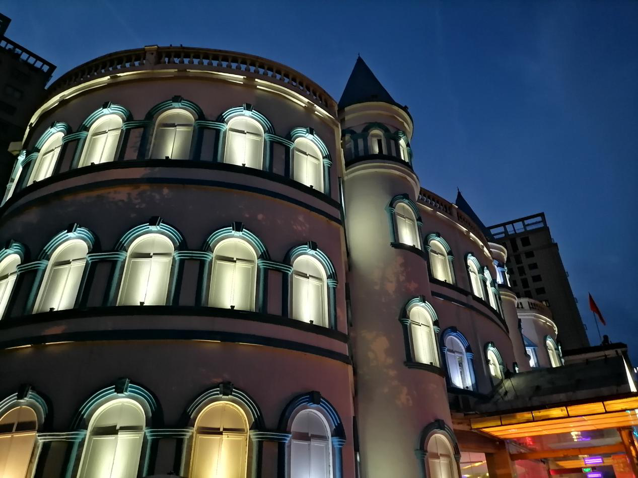 华为畅享10体验:千元堆料王名不虚传