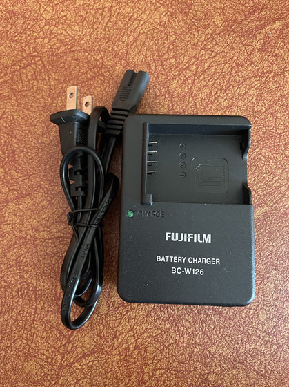 X100F XT200/T3/T2 XT50 NP-W126S 배터리 오리지널 충전기 BC-W126 시트 충전기 X100F XT200/T3/T2 XT50 NP-W126S 배터리 오리지널 충전기 BC-W126 시트 충전기