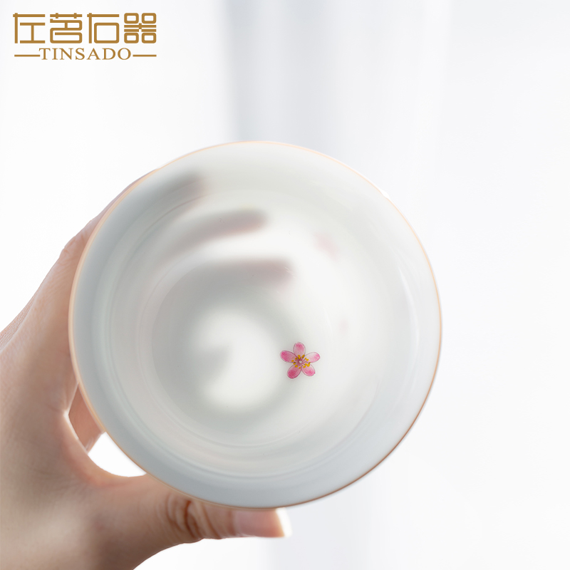 ZuoMing right is only sweet white glaze three tureen famille rose porcelain single thin foetus kung fu tea tea bowl SAN pao tea cups