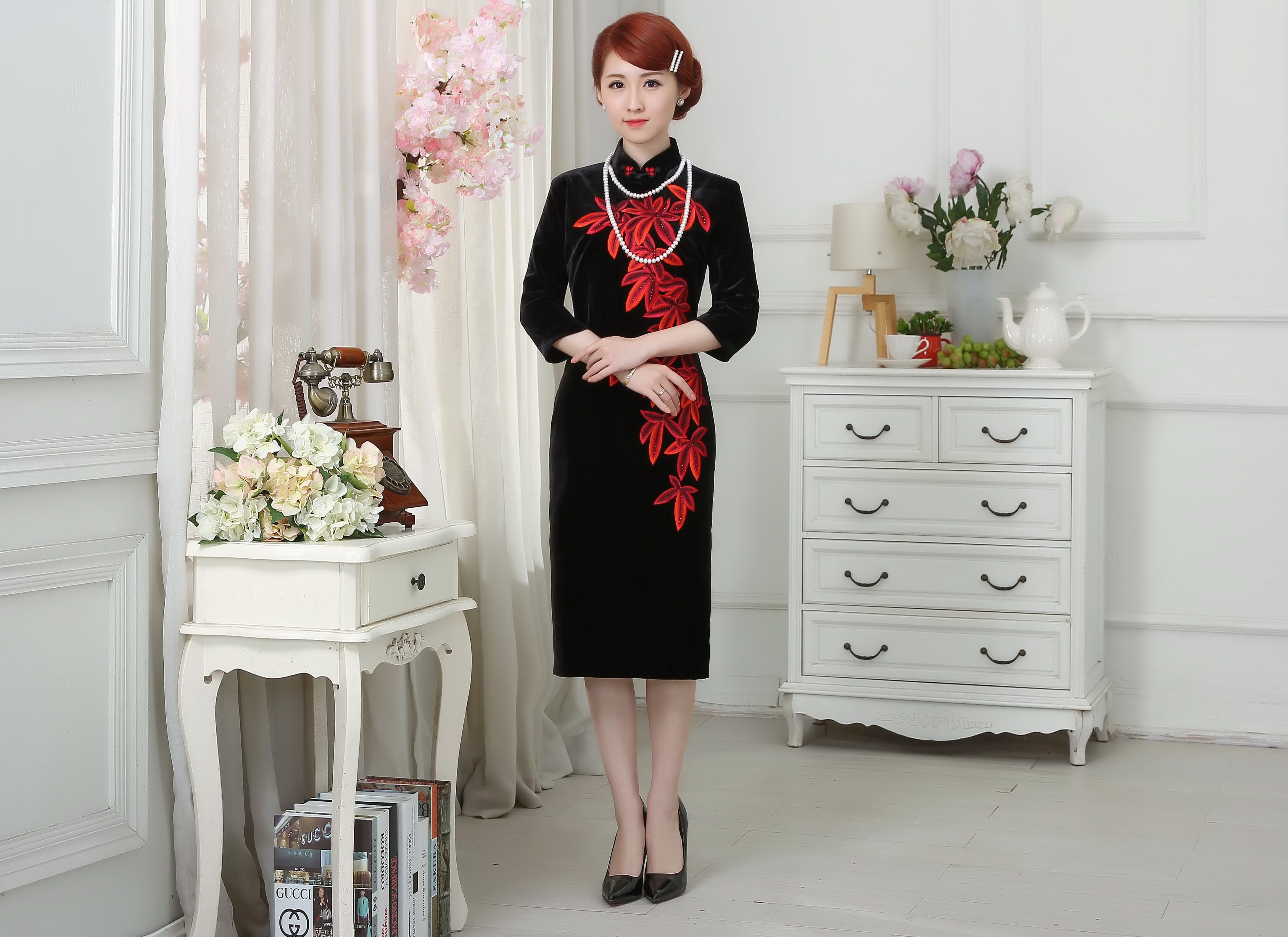 先派春秋唐装女时尚修身复古旗袍婚宴妈妈丝绒绣花中袖宴会礼服